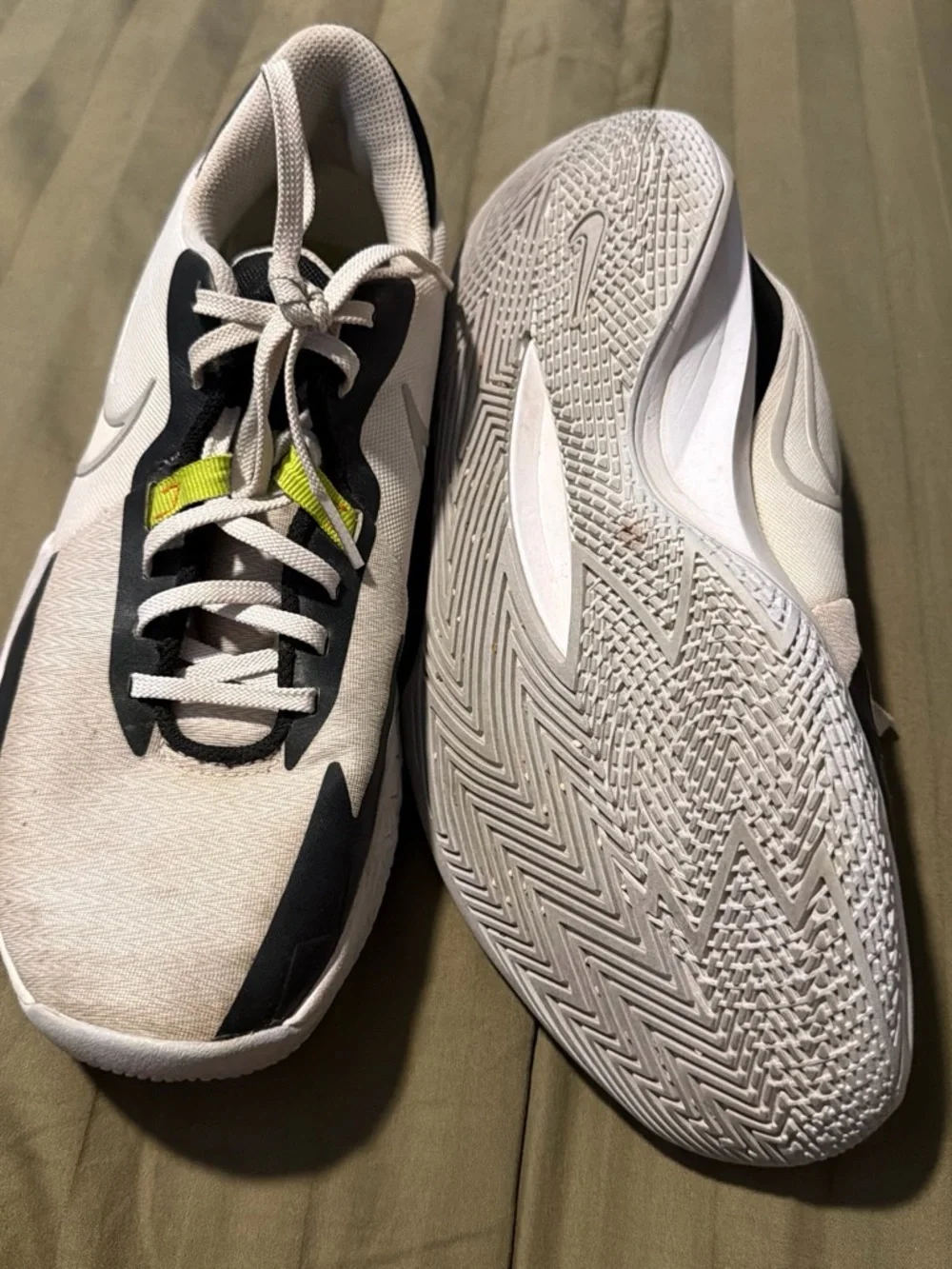Nike Men’s White and Black Sneakers with Neon Yellow Accent